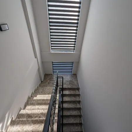 Vilă Begonvil Kusadası